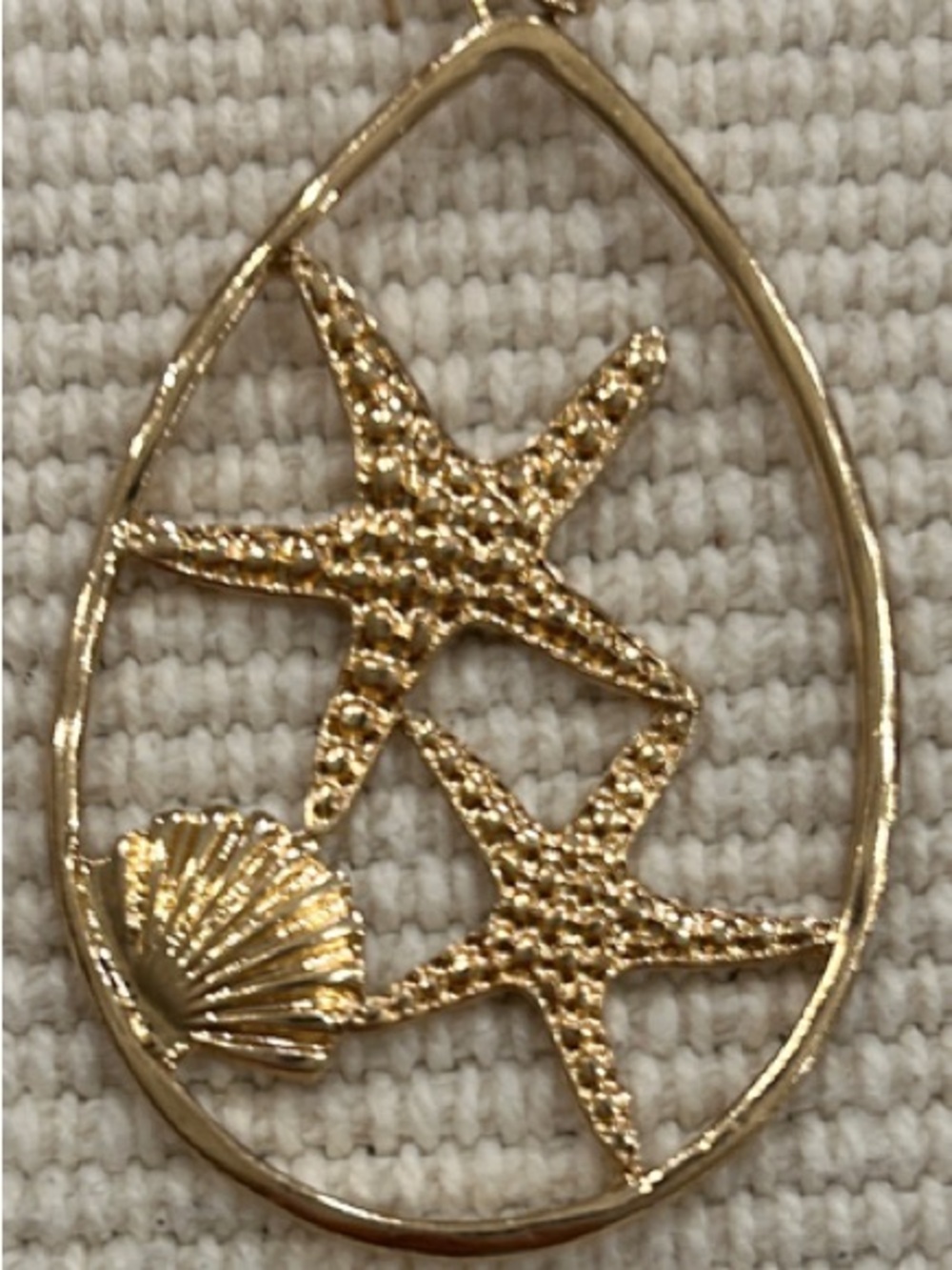 Gold Starfish & Shell Teardrop Earrings - Picture 4 of 4